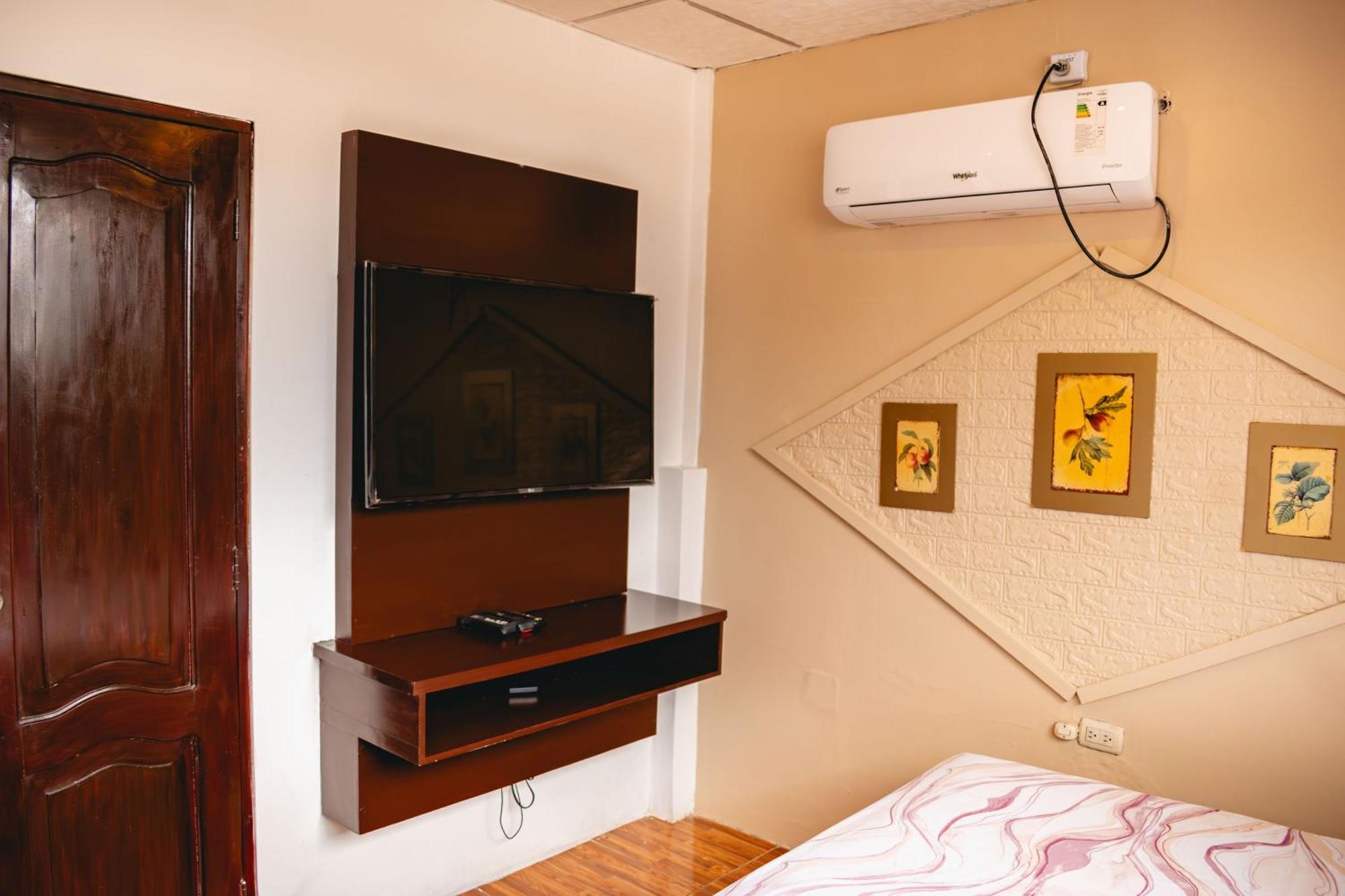 Villa 97 Guayaquil Suites Y Habitaciones Economicas Cerca Del Aeropuerto Extérieur photo